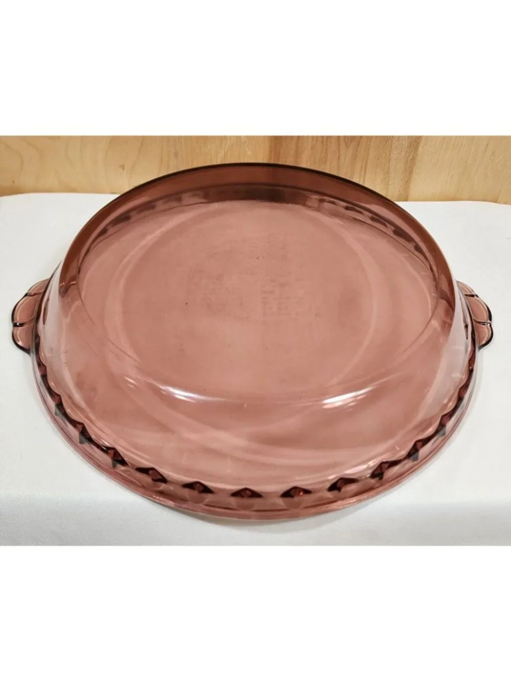 Pyrex Cranberry Fluted Pie Pan #229 crimped glass 10" - Picture 3 of 10